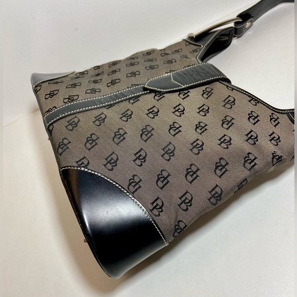 Dooney & Bourke Buckle Bucket Handbag Purse Lock Monogram Signature Black Grey. - Picture 5 of 16